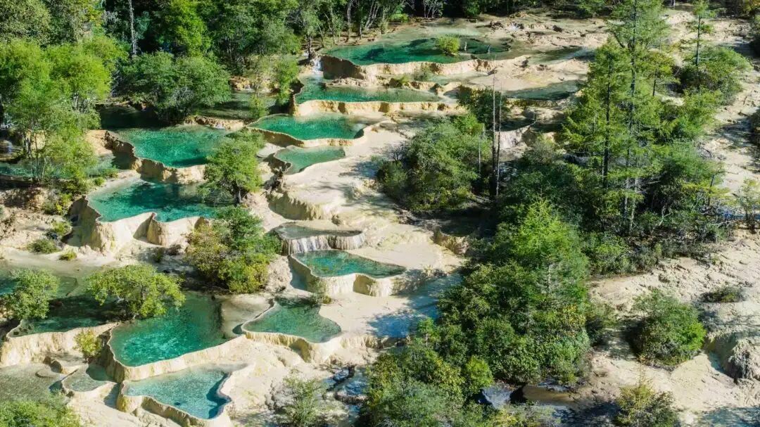 絶景！黄龍の五彩池こそが本当の「人間瑶池」だよ | Trip.com 松潘