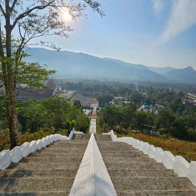 ภูหงาว ดาวดึงส์