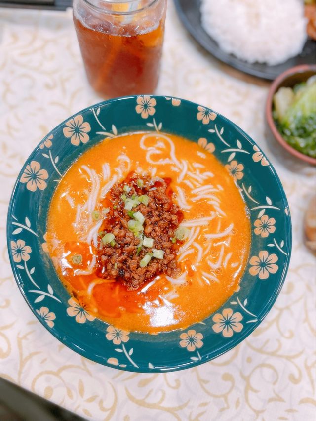🔹北角-偉爵爺私房菜