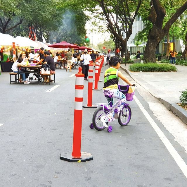 A Chill Afternoon at Ayala Triangle Gardens