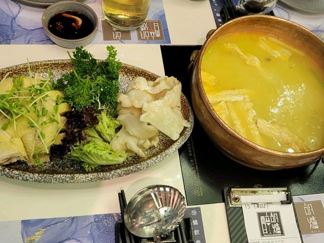 高質港式火鍋 ~ 醉胡爐