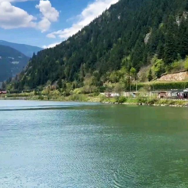 PICTURESQUE  UZUNGOL LAKE IN TURKEY.