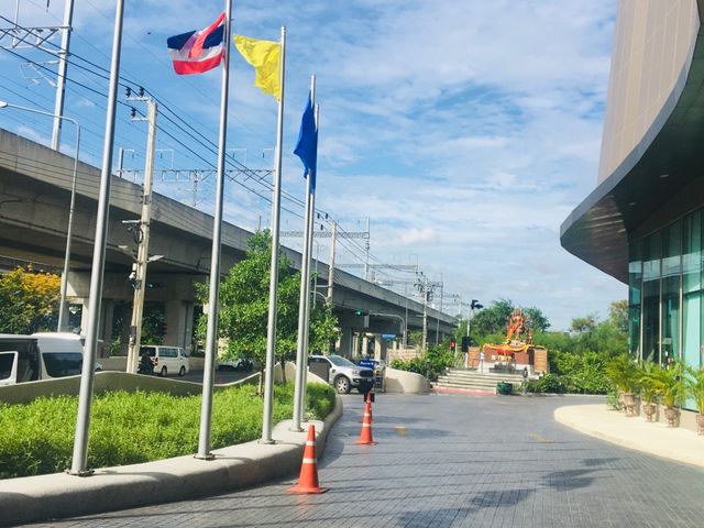 โรงแรมหรูเปิดใหม่ย่านวิภาวดี-รังสิต 🏨🌟