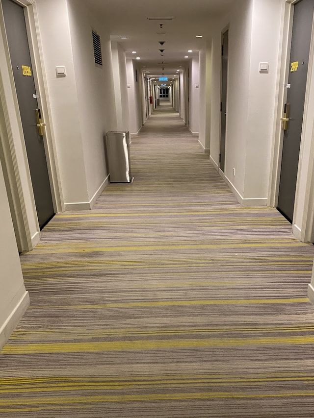 First World Hotel ✨