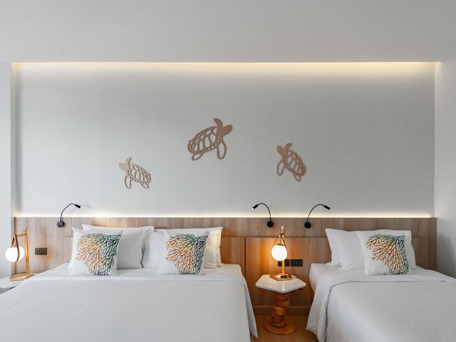 Phuket Emerald Beach Resort เปิดใหม่ใกล้ทะเลภูเก็ต