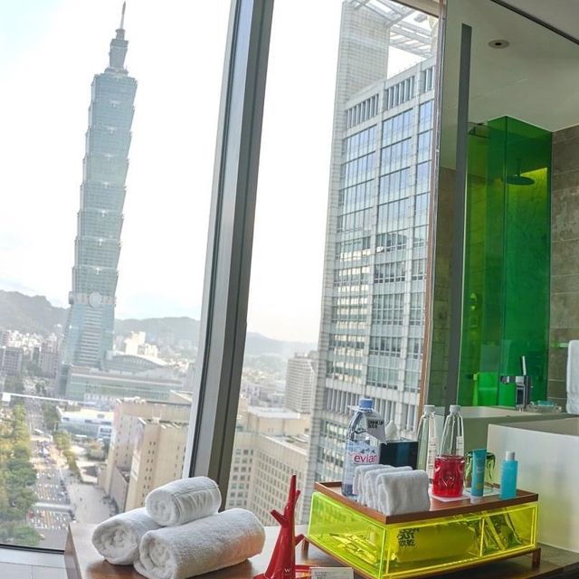 Shower with a view of Taipei 101