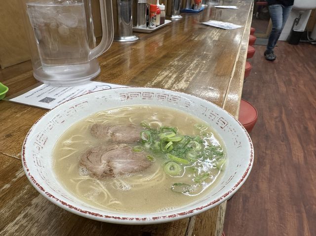 福岡・箱崎。福岡でみそラーメン・ちゃんぽんが人気の『一楽ラーメン 箱崎店』