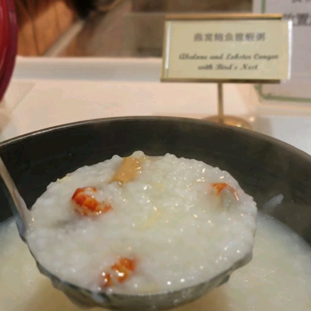 「鮑燕盛會」海鮮自助晚餐