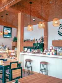 ‘dee café & bistro‘ คาเฟ่สไตล์ประยุกต์