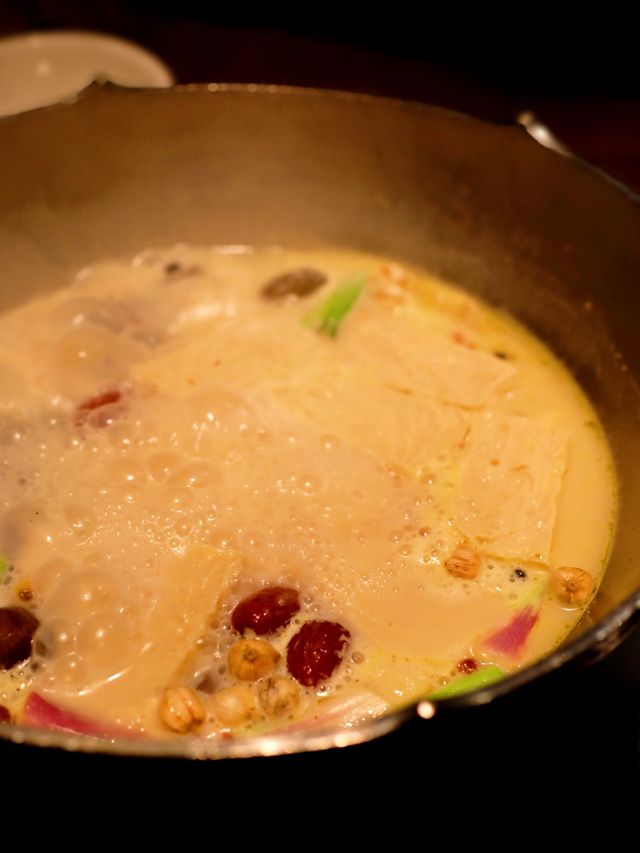 正宗台灣風味「無老鍋」  