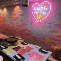 【大阪・東梅田】POPで可愛い映え系韓国料理店「韓国料理スリスリマスリ梅田店」