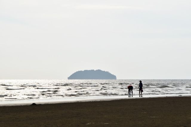 코타키나발루 일몰&석양맛집 탄중아루 해변