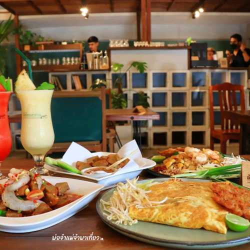 บ้านชาดี คาเฟ่ - Baan Cha Dee Cafe’