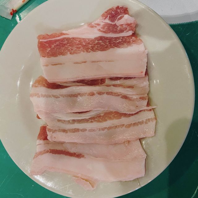 หมูจุ่มรสแซ่บ : ร้านอ้ายโตน
