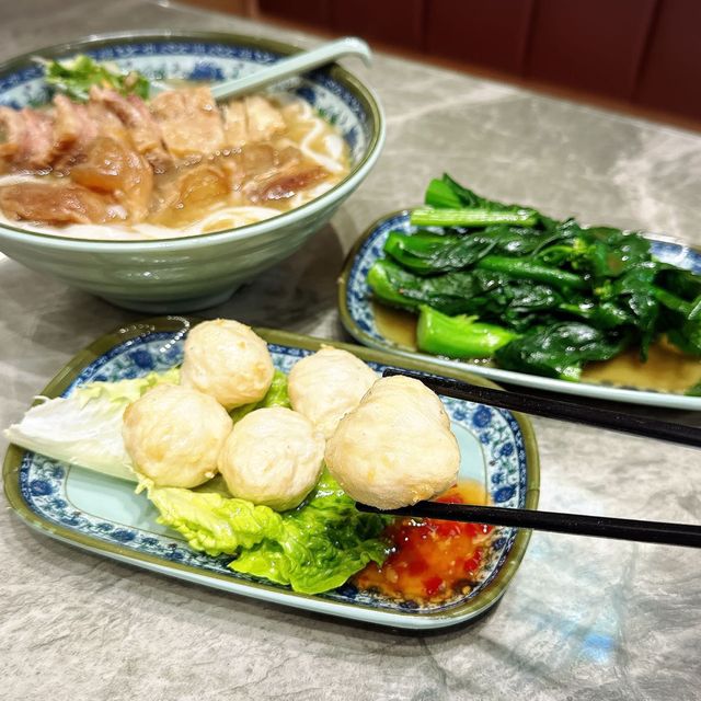 🤩 尖沙咀超抵食崩沙腩河