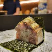 舒適乾淨的 Omakase