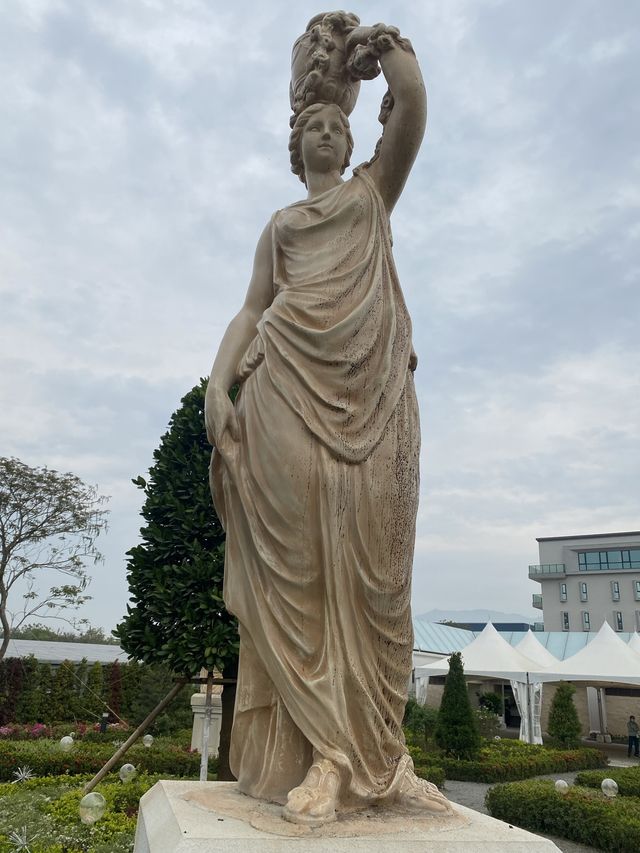 初訪佐登妮絲城堡