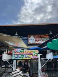 ร้านบะหมี่ร้านดังย่านนครนายก โดยโหน่ง ชะชะช่า