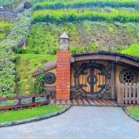 Hobbitoon Village