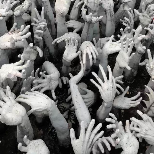 The beautiful of Wat Rong Khun - White temple