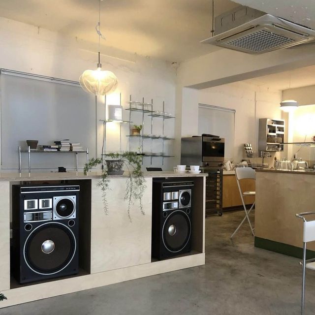 Clutter Coffee：溫馨舒適的咖啡店