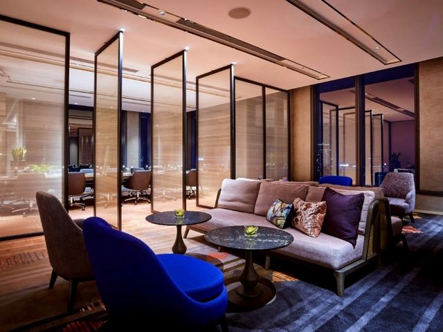 Urban Retreat at EQ Hotel KL