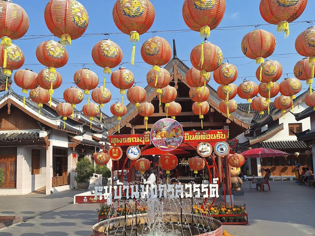 ศาลเจ้าสุดอลังการ ศาลเจ้าพ่อหลักเมืองสุพรรณบุรี