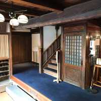 積善館本館