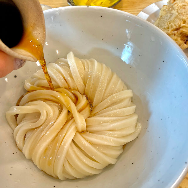 여기가 일본인가? 쫄깃하고 탱글한 우동 맛집