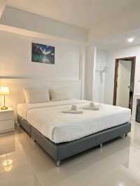 Grand Sattahip Hotel ที่พักสไตล์ COZY