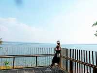 ถ่ายรูป ชมวิวสวยๆที่ Sky Walk เขื่อนสิรินธร
