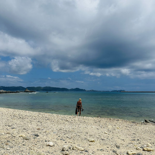 【沖縄】海が美しすぎる離島。本島からフェリーで50分！