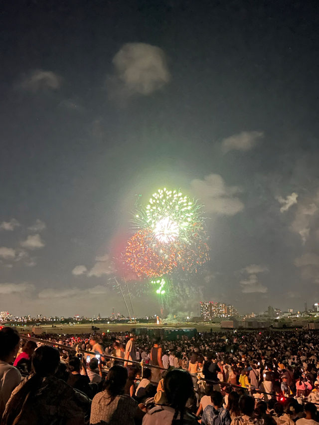 江戸川区花火大会、今年は8月24日7時15分から開催です。