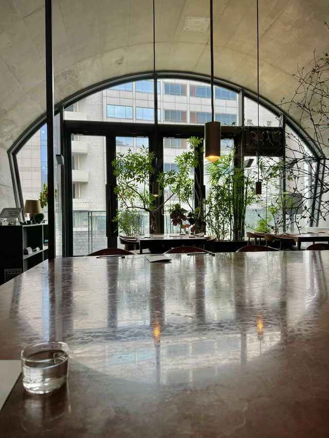 【東京/神田】昔に万世橋駅があった煉瓦造りの高架下を作り変えたお店 『Sta.神田店』