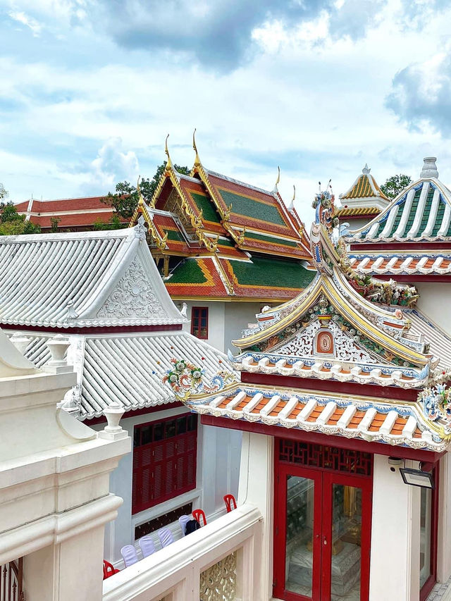 📍กราบพระไพรีพินาศ ณ วัดบวรนิเวศวิหาร