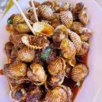 LEAVE IT ALL TO SEAFOODs