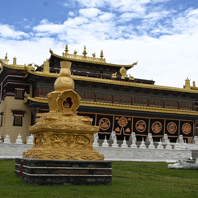 Muyada Temple near Litang: A Hidden Gem in the Tibetan Plateau