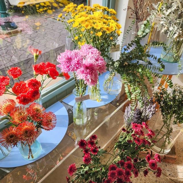 คาเฟ่ย่านปากคลองตลาด ต้องลองไปกันดู🌻🌷🌙