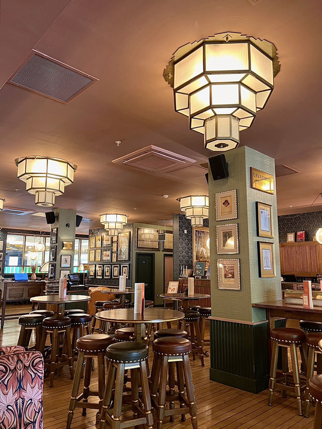 英國米爾頓凱恩斯復古氛圍餐廳-Cosy Club