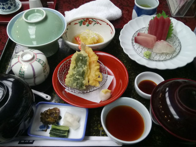 「博多料亭稚加榮」：高品質和風料理，獨特用餐體驗