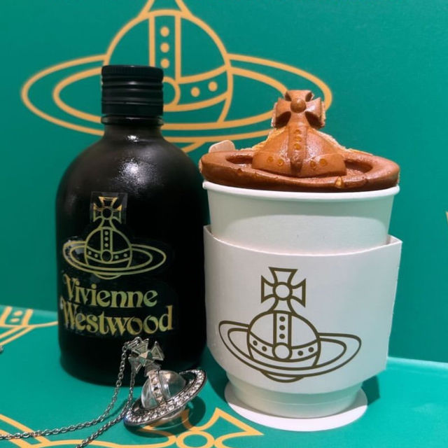 台北快閃 | Vivienne Westwood 限定咖啡
