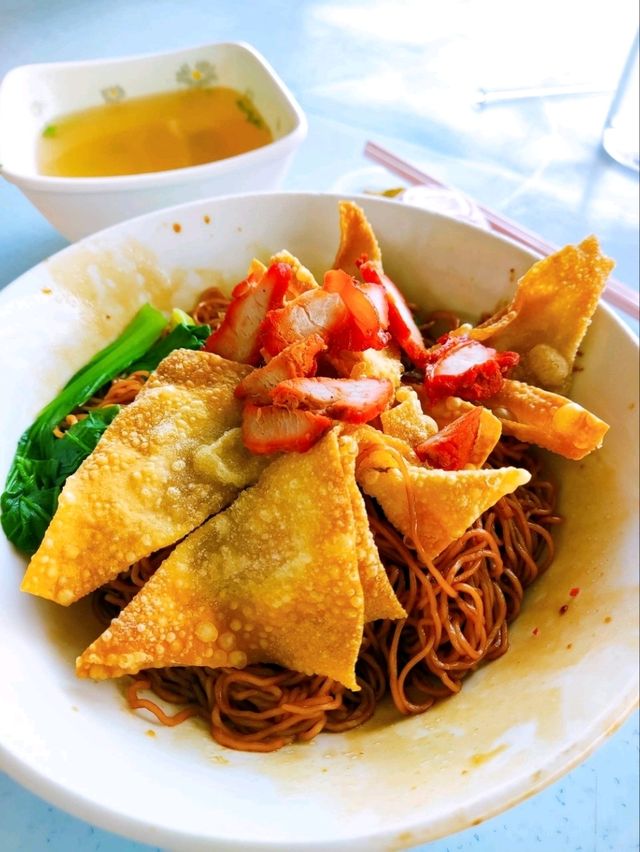 A Culinary Delight at Desa Cemerlang’s Wan Li Restaurant