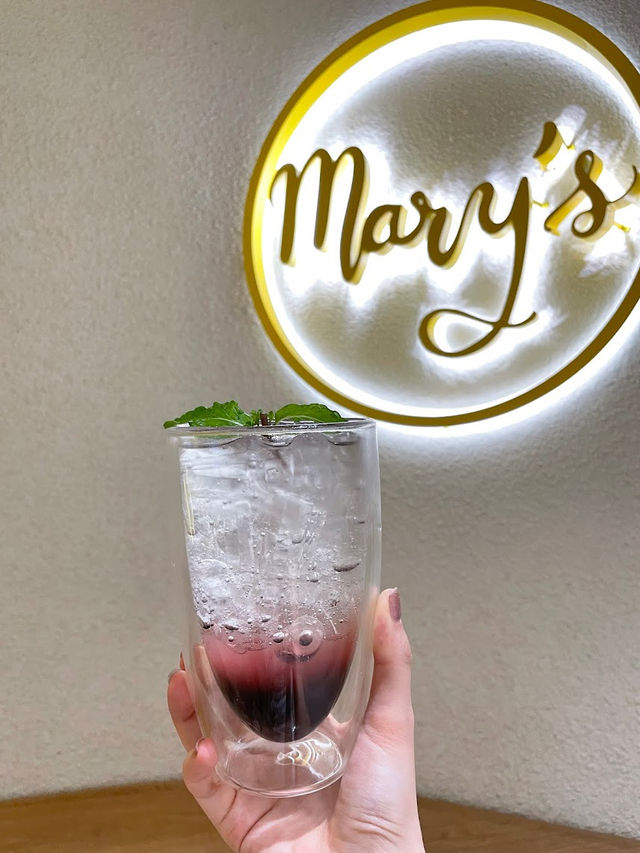 ⭐️  Mary's Cafe 