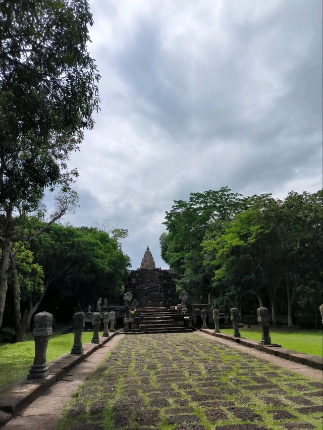 ปราสาทหินเขาพนมรุ้ง สวยสุดในไทย