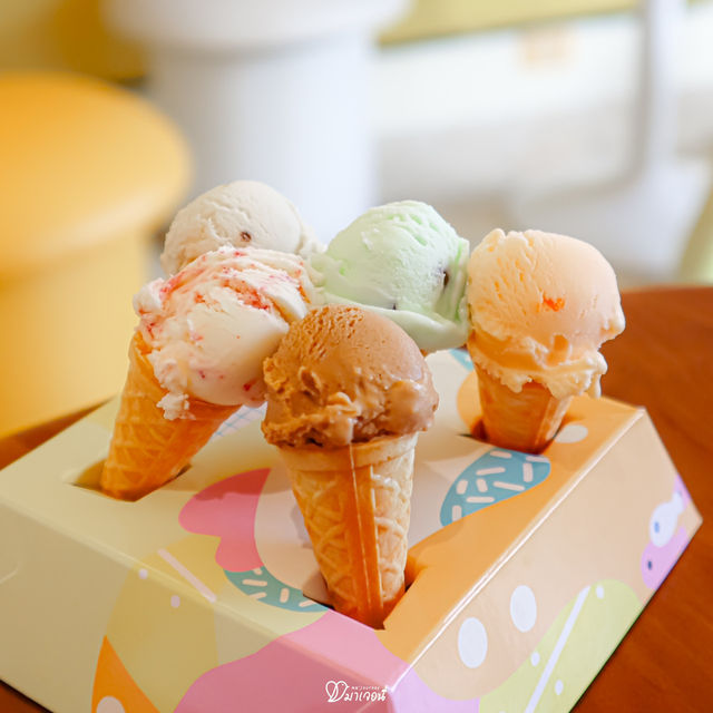 ร้านไอศกรีมโฮมเมด สีสันสดใส พัทยา-นาเกลือ