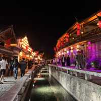 Vibrant Lijiang Ancient Town