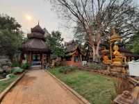 泰國清邁羅摩利寺:祈求愛情的祝福，適合冥想和放鬆