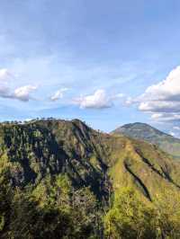 Hotel with amazing view of Lake Toba 