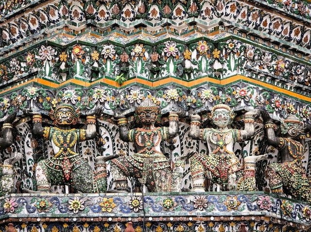 Wat Arun: The Temple of Dawn