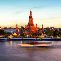 วัดอรุณความงามเหนือกาลเวลาที่ต้องไปสัมผัสด้วยตนเอง